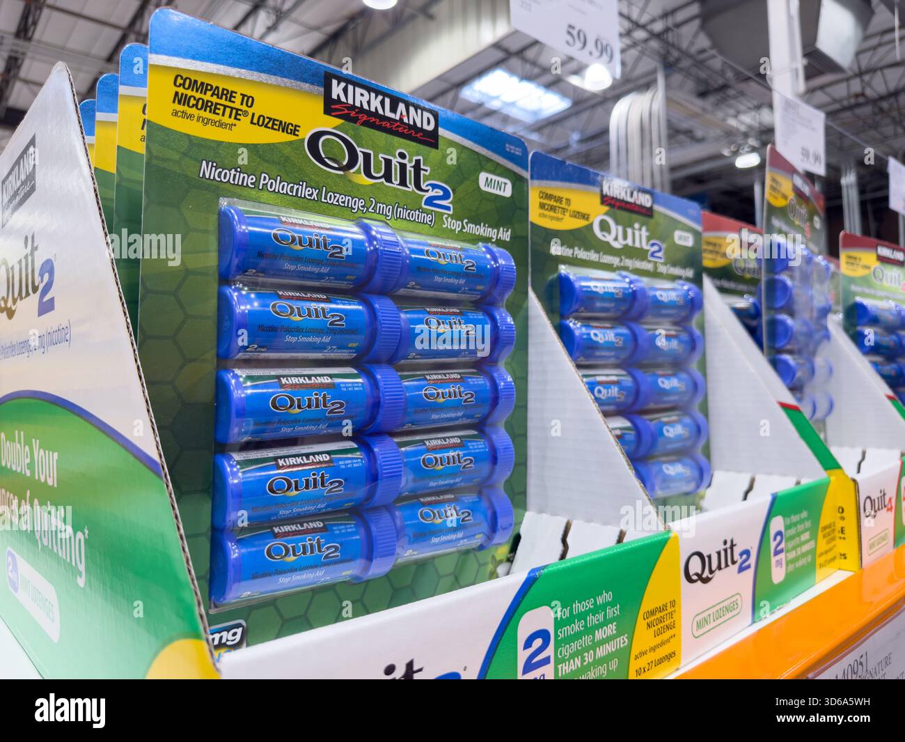 costco cigarettes california Cigarette packages warning hi-res stock photography and images