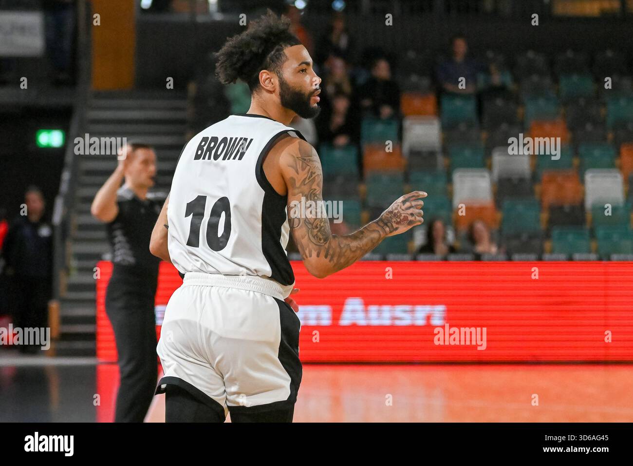 Tevin Brown (RASTA Vechta, #10) RASTA Vechta vs. Dinamo BDS Sassari ...