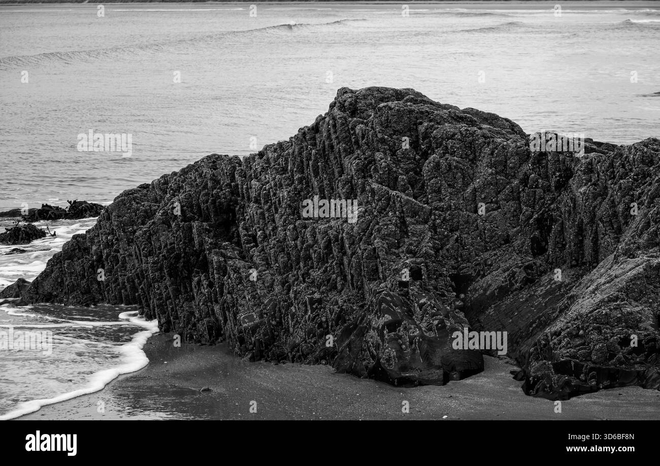 Black rock stone coast Black and White Stock Photos & Images - Alamy