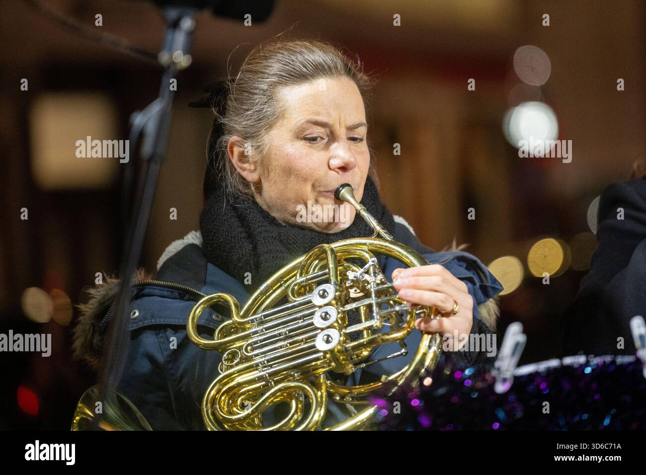 London, UK, 19th November 2025, Christmas Lights were switched on in Fleet Street by Alexander Armstrong, Snoopy and  Lady Lucy French on the 19th November. It marks the start of Festive Fleet Street Quarter 2025 programme which includes a Snoopy sculpture trail. Featuring 12 artist-designed Snoopy sculptures displayed across the Quarter, this runs until 16th January 2026., Andrew Lalchan Photography/Alamy Live News Stock Photo