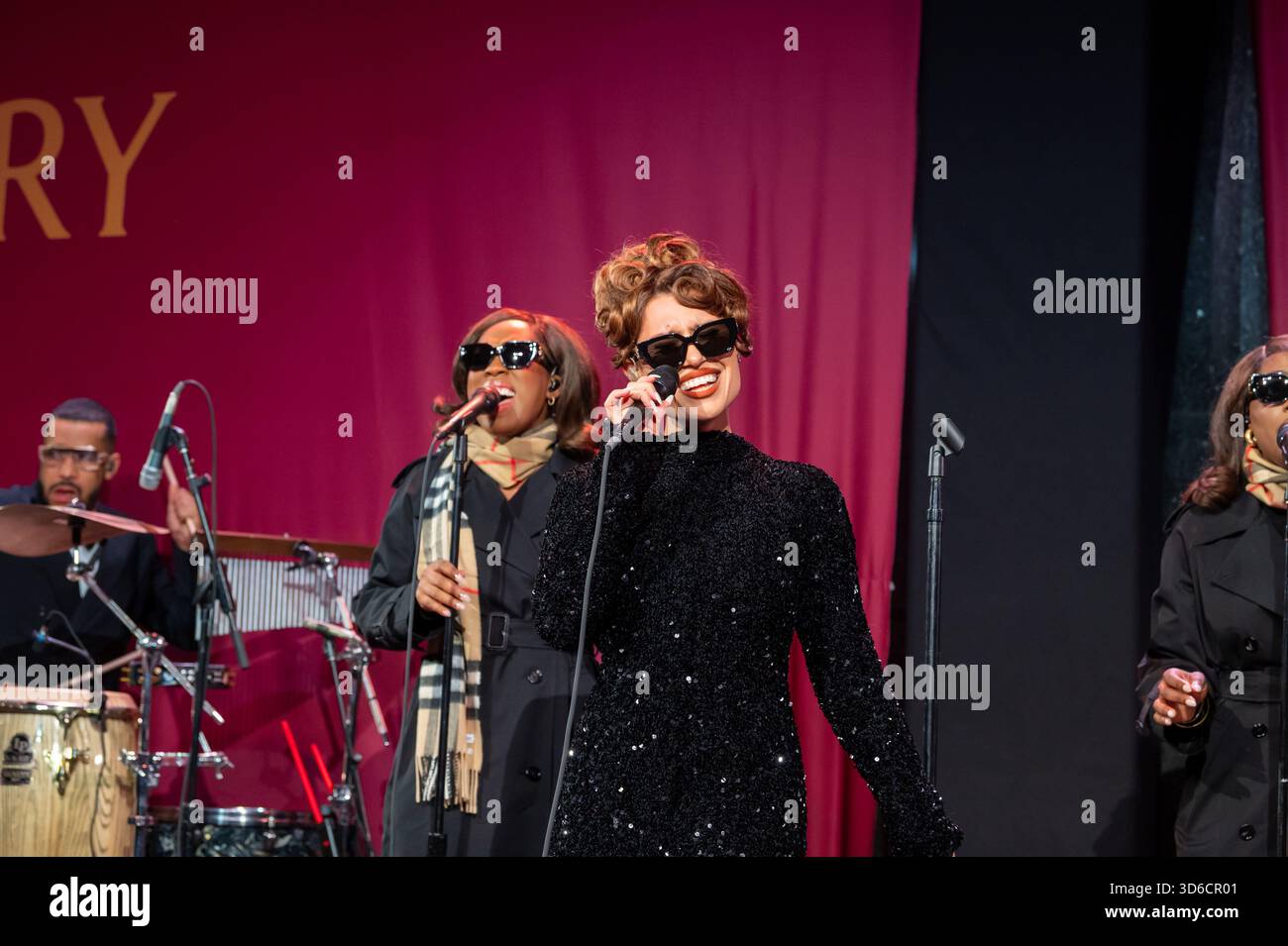 Raye performs at the Bloomingdale's x Burberry Unveiling of the 2025 ...