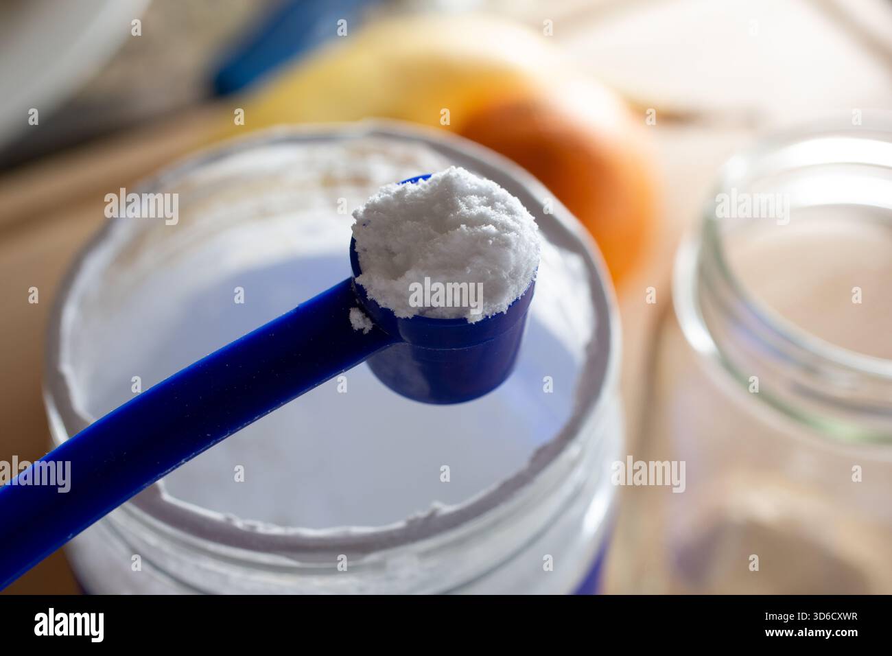 Creatine jar hi-res stock photography and images - Alamy