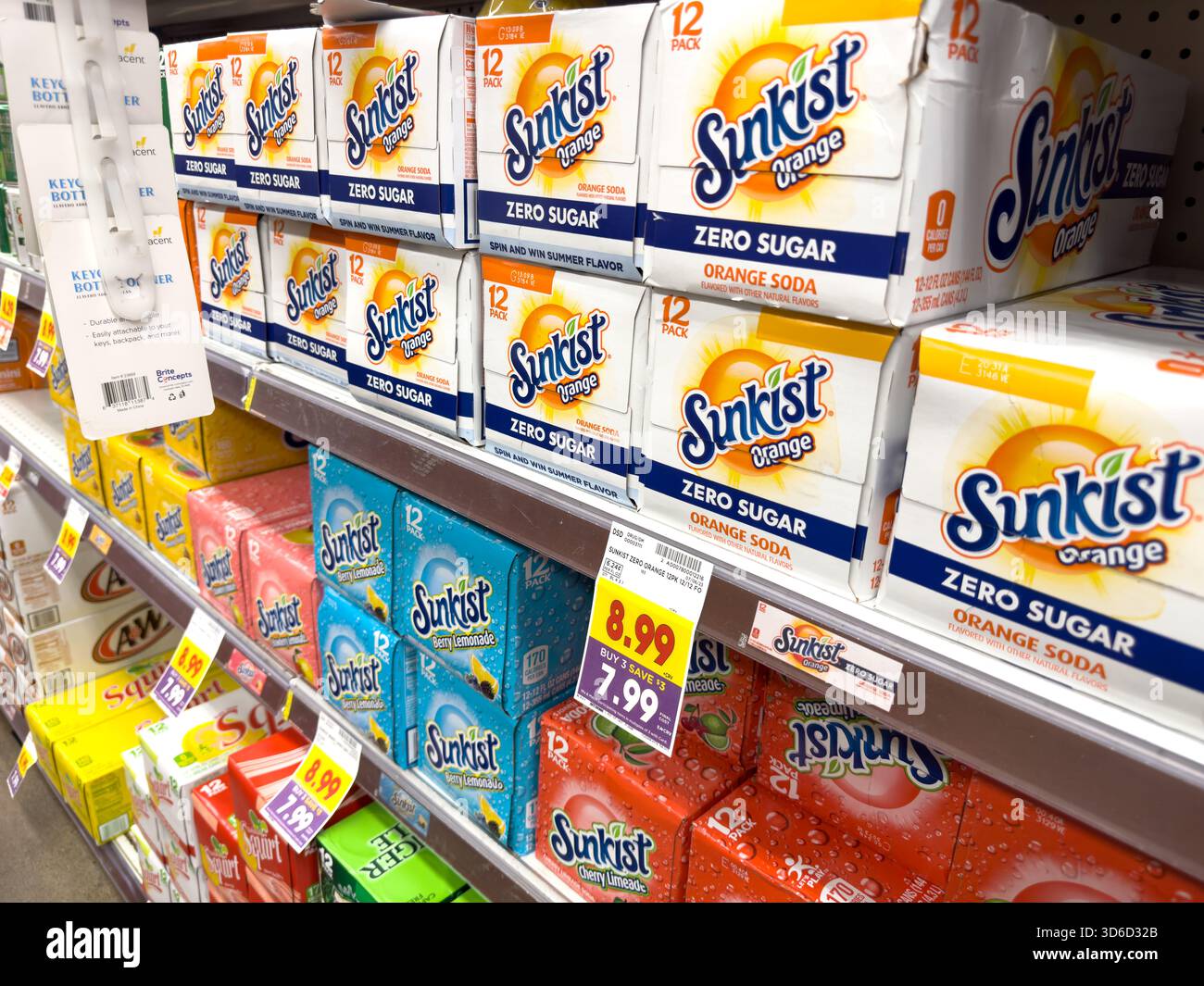 Sunkist orange hi-res stock photography and images - Alamy