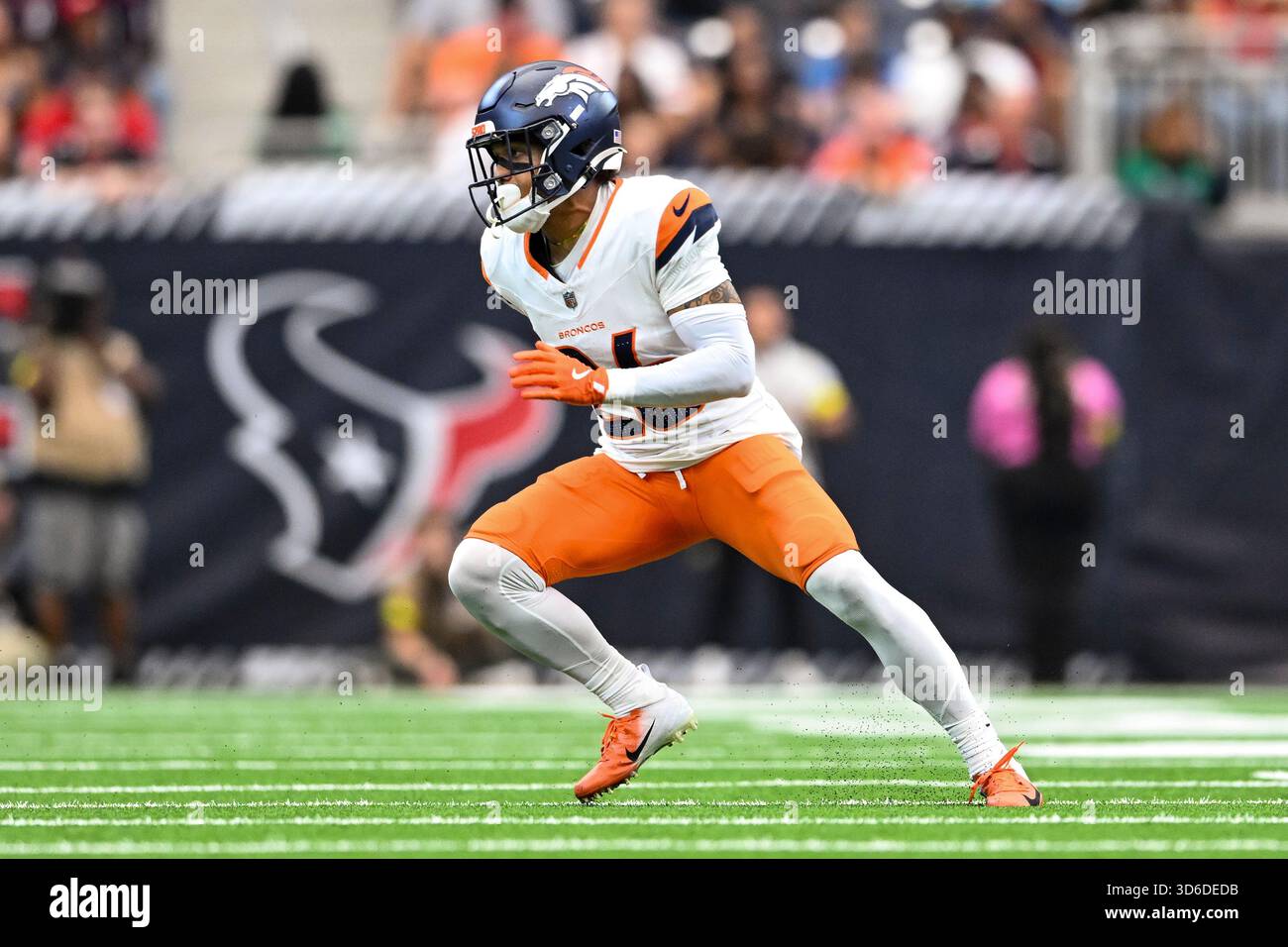 Denver Broncos safety Devon Key (26) defends in coverage against the ...