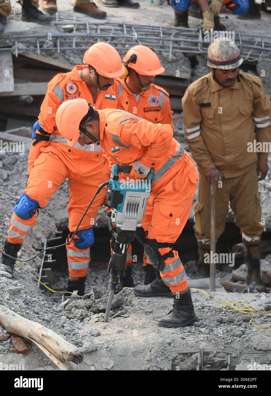 Ndff Rescue GREATER NOIDA, INDIA - NOVEMBER 19: NDRF, SDRF, and fire brigade ...
