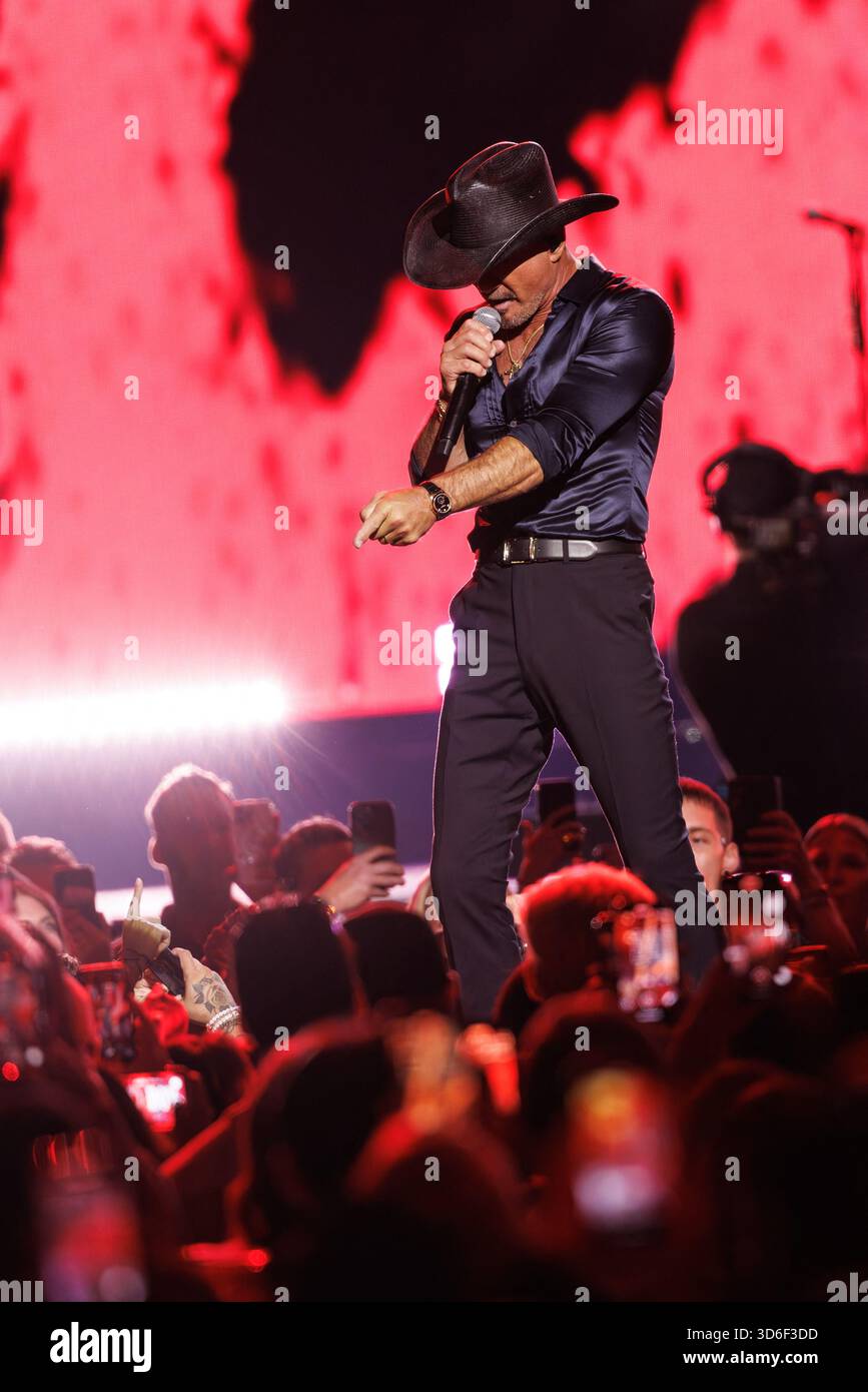 Tim McGraw performs during The iHeartRadio Music Festival at TMobile