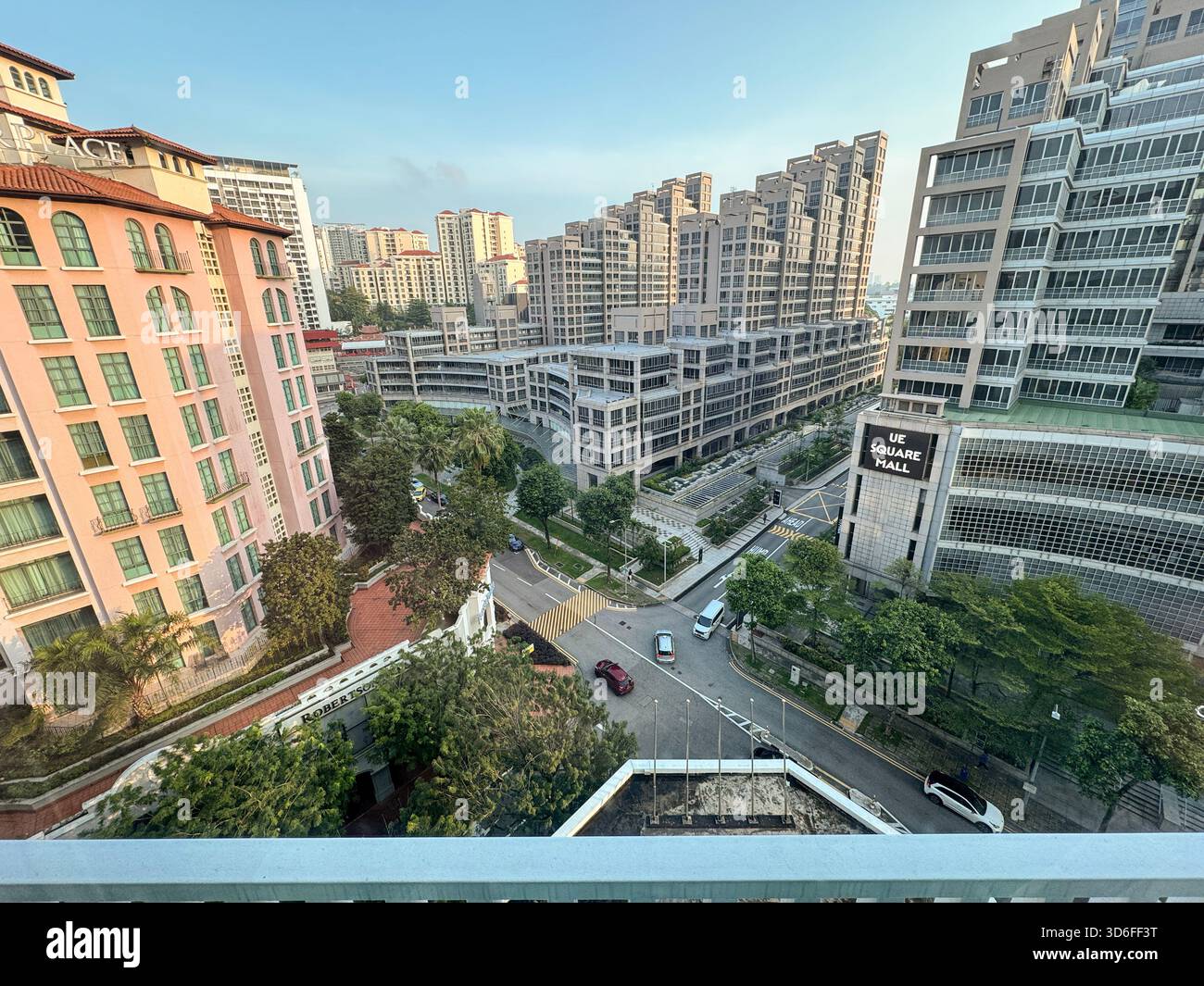 Ue Square Singapore flat hi-res stock photography and images - Alamy
