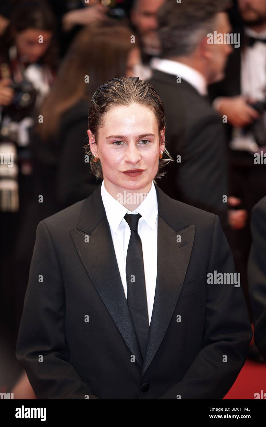 Schne Christine And The Queens Berlin Ebenbild