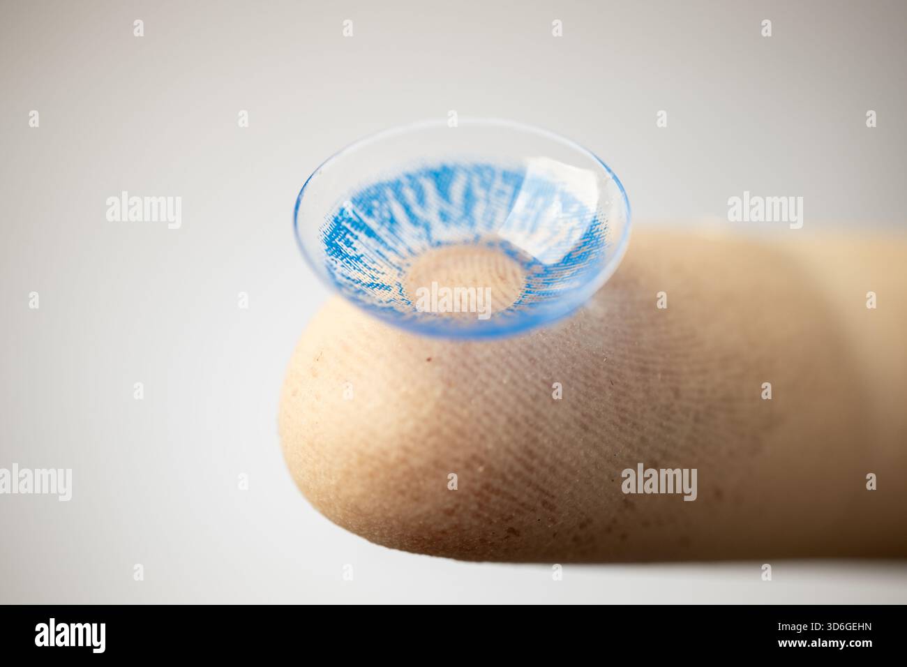 Dot matrix pattern texture hi-res stock photography and images - Alamy