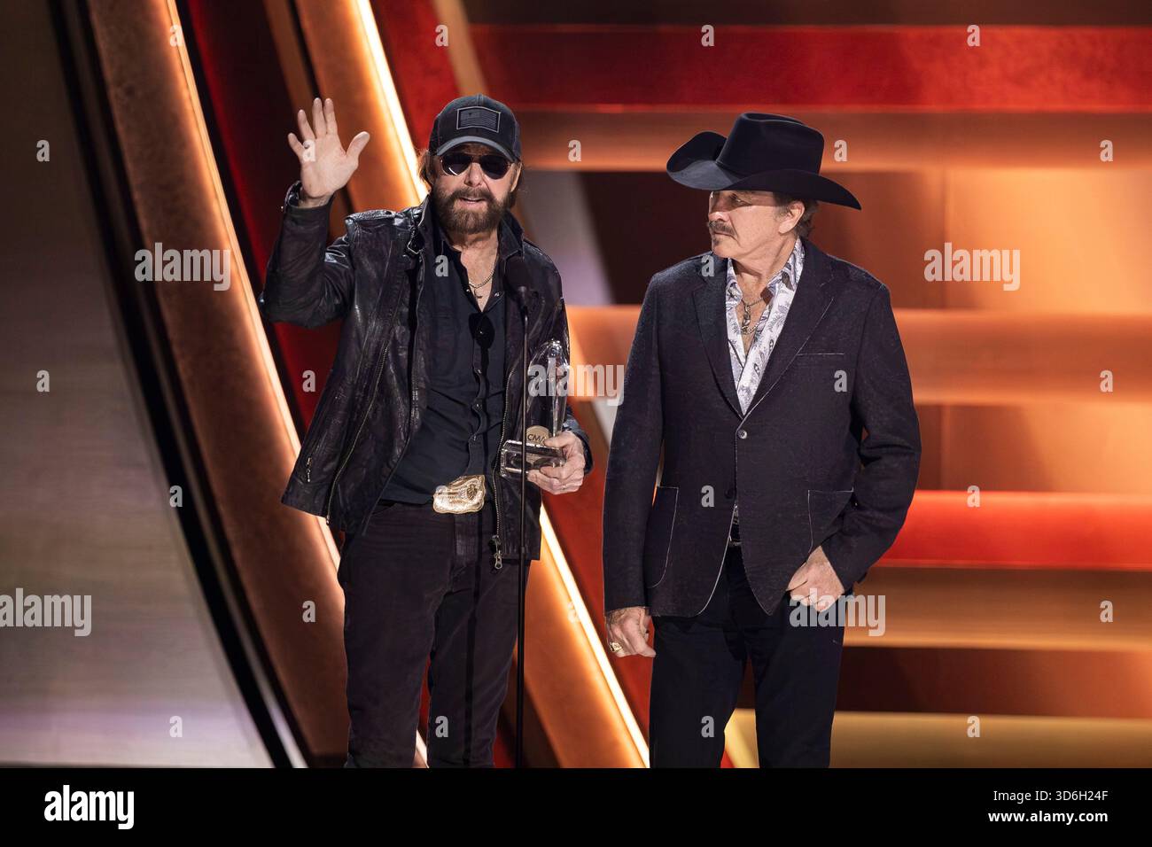 Brooks and Dunn receive the award for Vocal Duo of the Year during the