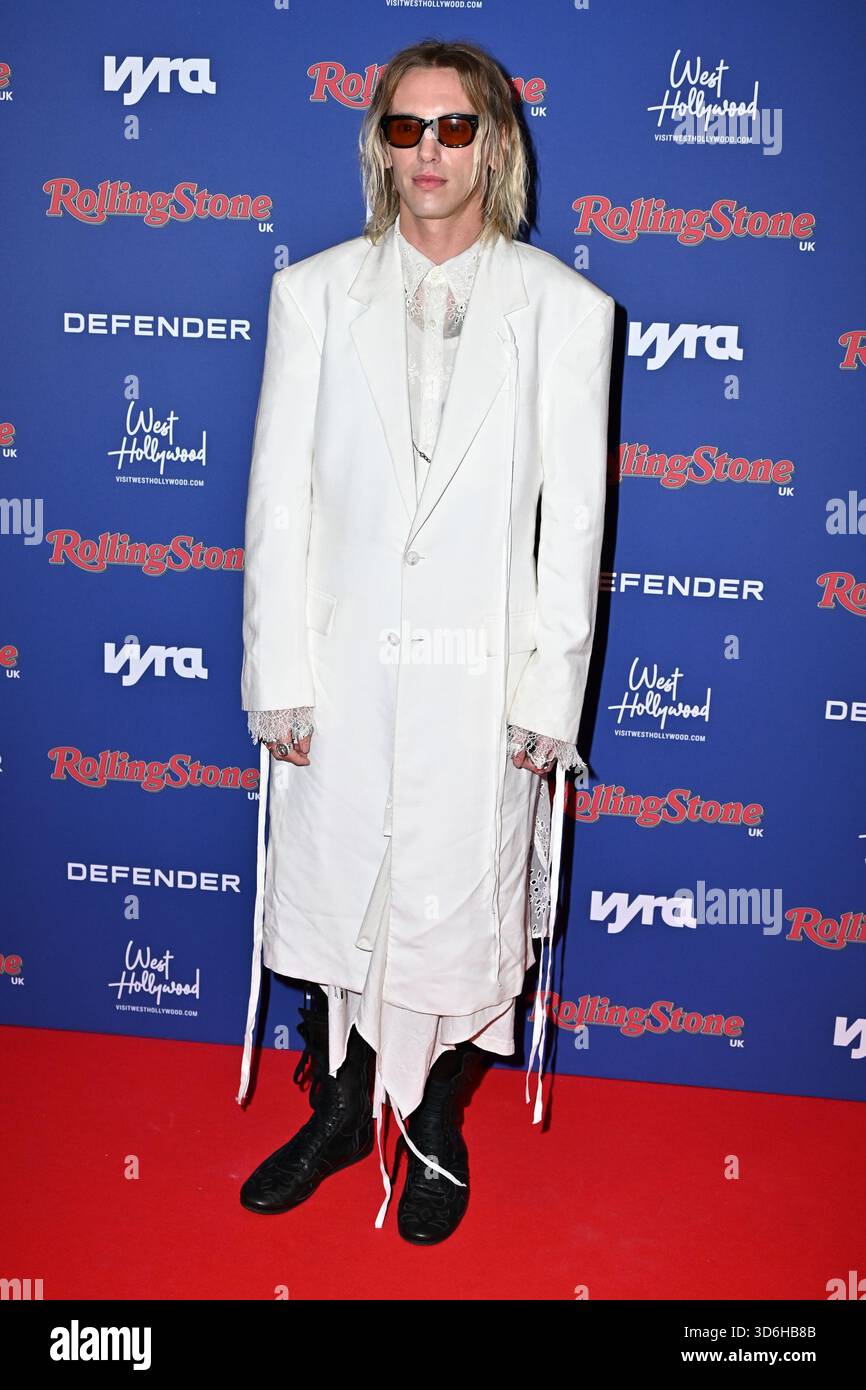 Page 2 | HD emma stone movie wallpapers | Peakpx, image size:866x1390