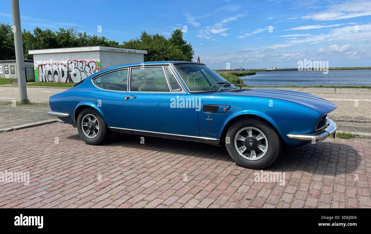 Fiat dino hi-res stock photography and images - Alamy