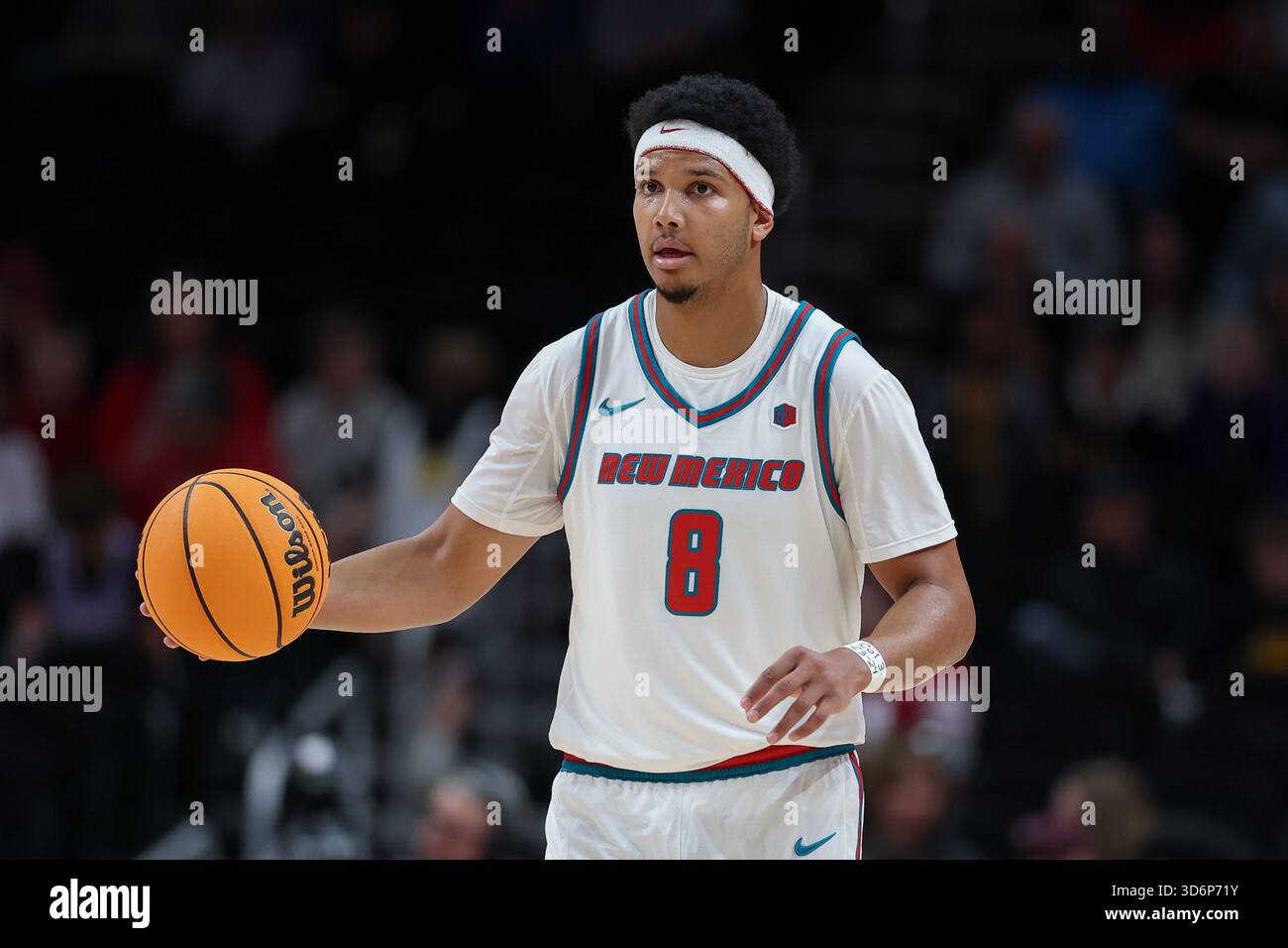 November 20, 2025: New Mexico Lobos guard Chris Howell (8) dribbles the ...