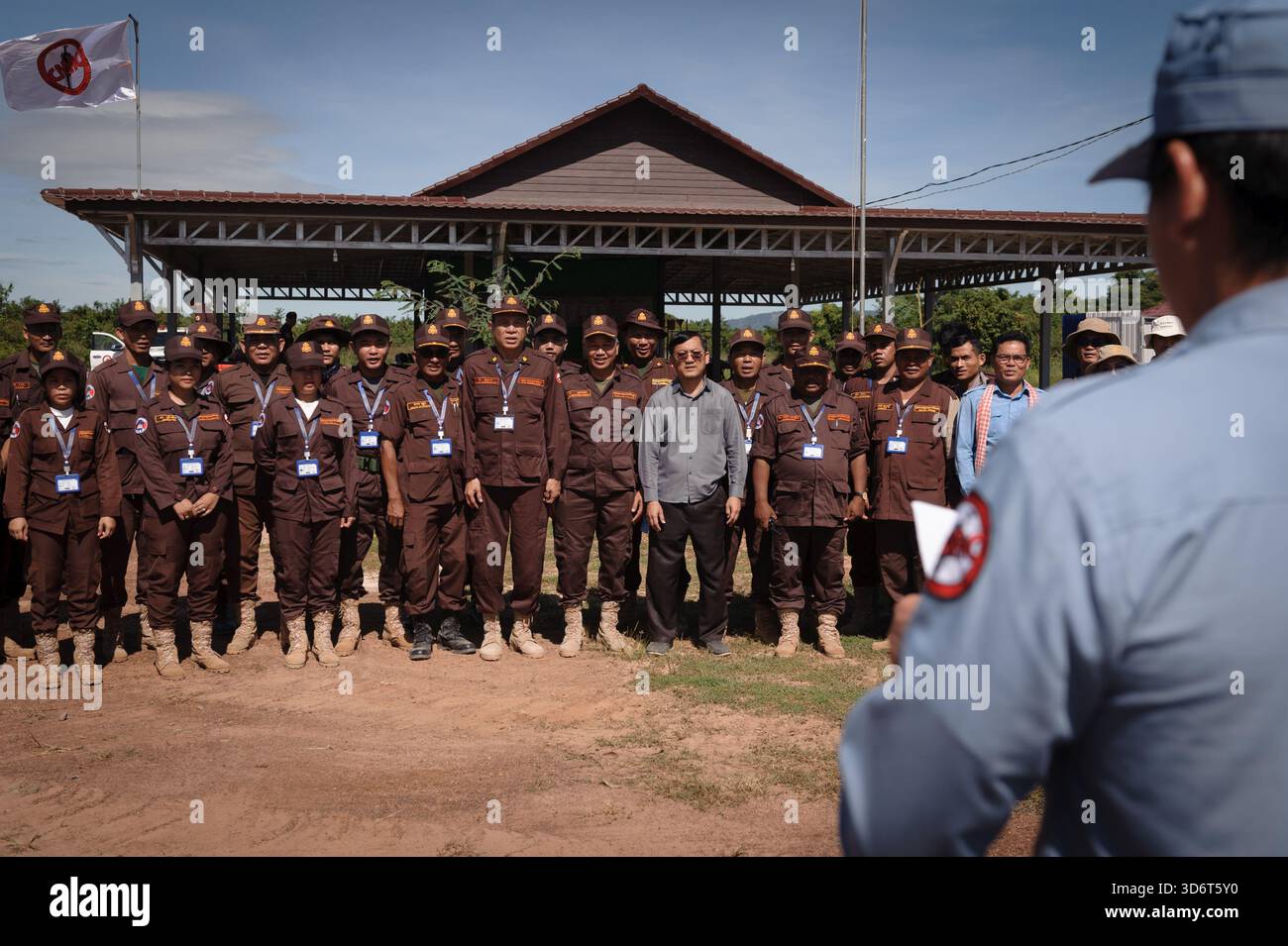 Unmas Deminers Humanitarian deminers hi-res stock photography and images - Alamy