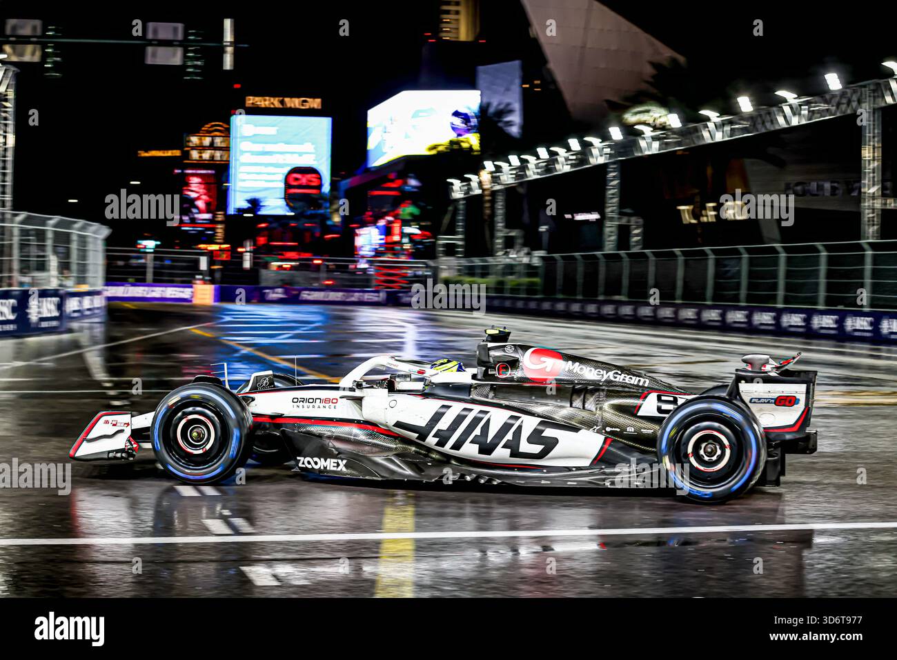 Las Vegas, United States. 21st Nov, 2025. Oliver Bearman (GBR) - Haas F1 Team during the Saturday of the Formula 1 Heineken Las Vegas Grand Prix 2025 at Las Vegas Strip Circuit, ahead of Round 22 of 24 of the 2025 FIA Formula One World Championship (November 20-23, 2025). Credit: AVENS-IMAGES.COM/Alamy Live News Stock Photo