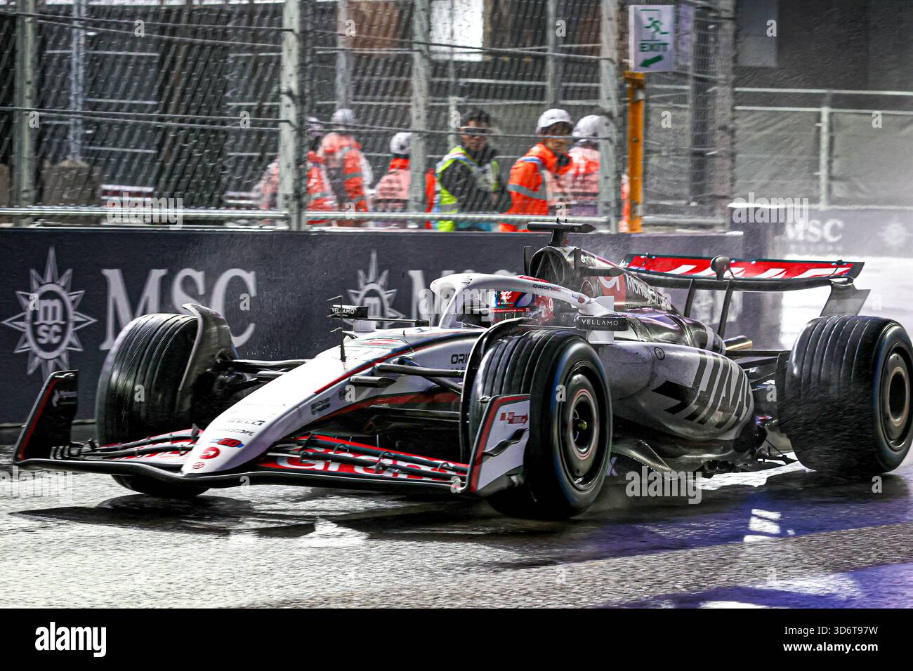 Las Vegas, United States. 21st Nov, 2025. Esteban Ocon (FRA) - Haas F1 Team - Haas VF-25 - Ferrari during the Saturday of the Formula 1 Heineken Las Vegas Grand Prix 2025 at Las Vegas Strip Circuit, ahead of Round 22 of 24 of the 2025 FIA Formula One World Championship (November 20-23, 2025). Credit: AVENS-IMAGES.COM/Alamy Live News Stock Photo