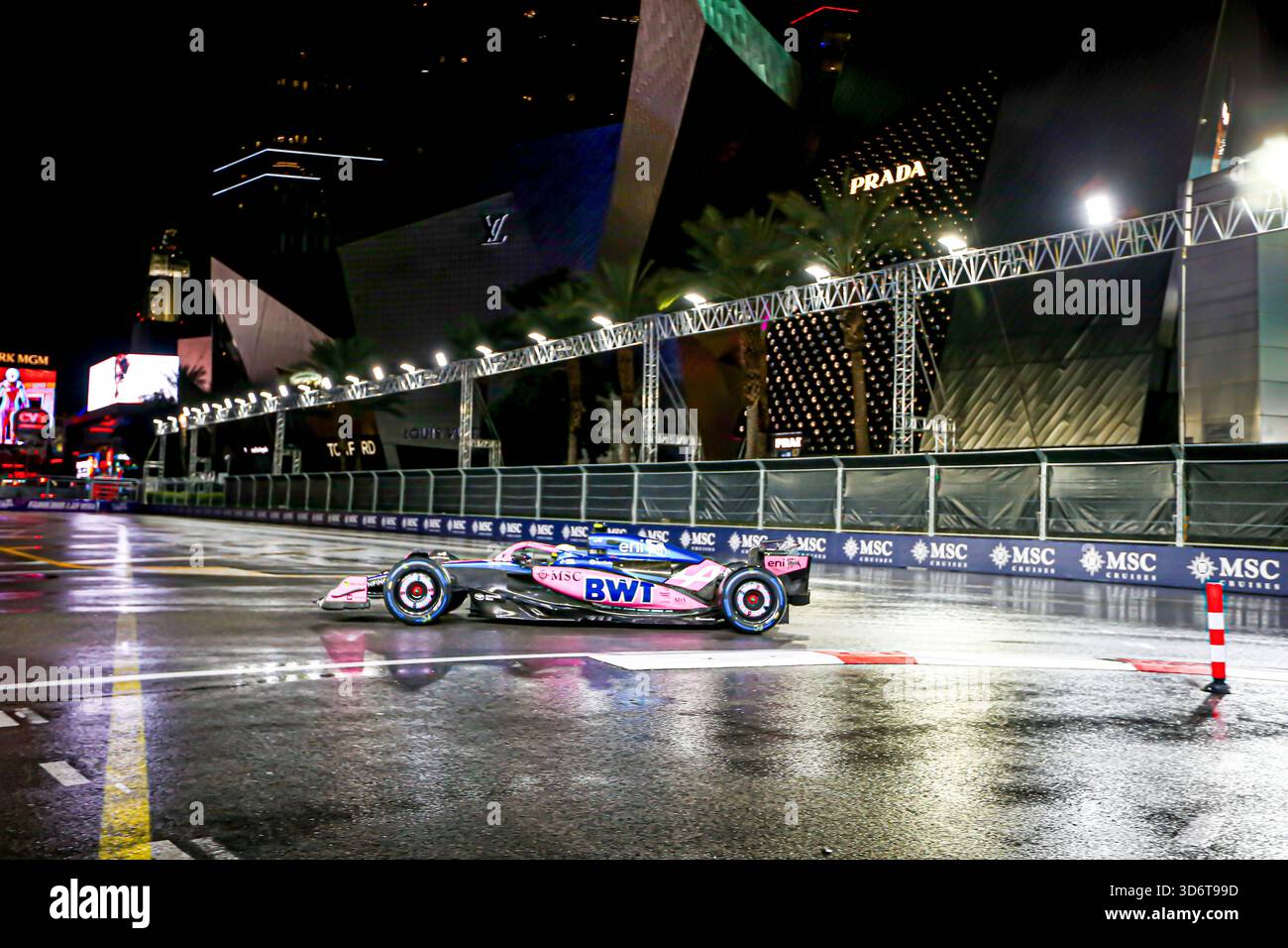 Las Vegas, United States. 21st Nov, 2025. Franco Colapinto (ARG) - Alpine F1 during the Saturday of the Formula 1 Heineken Las Vegas Grand Prix 2025 at Las Vegas Strip Circuit, ahead of Round 22 of 24 of the 2025 FIA Formula One World Championship (November 20-23, 2025). Credit: AVENS-IMAGES.COM/Alamy Live News Stock Photo