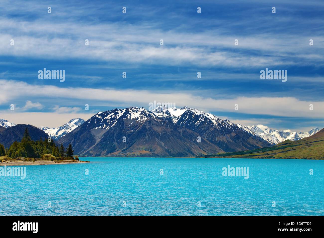 Ohau lake, Southern Alps, New Zealand Stock Photo - Alamy