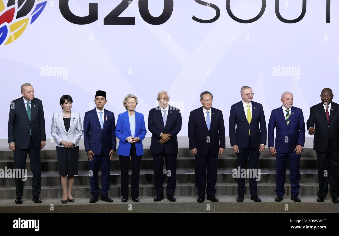 Leaders who participate in G20 Summit pose for group photo in ...
