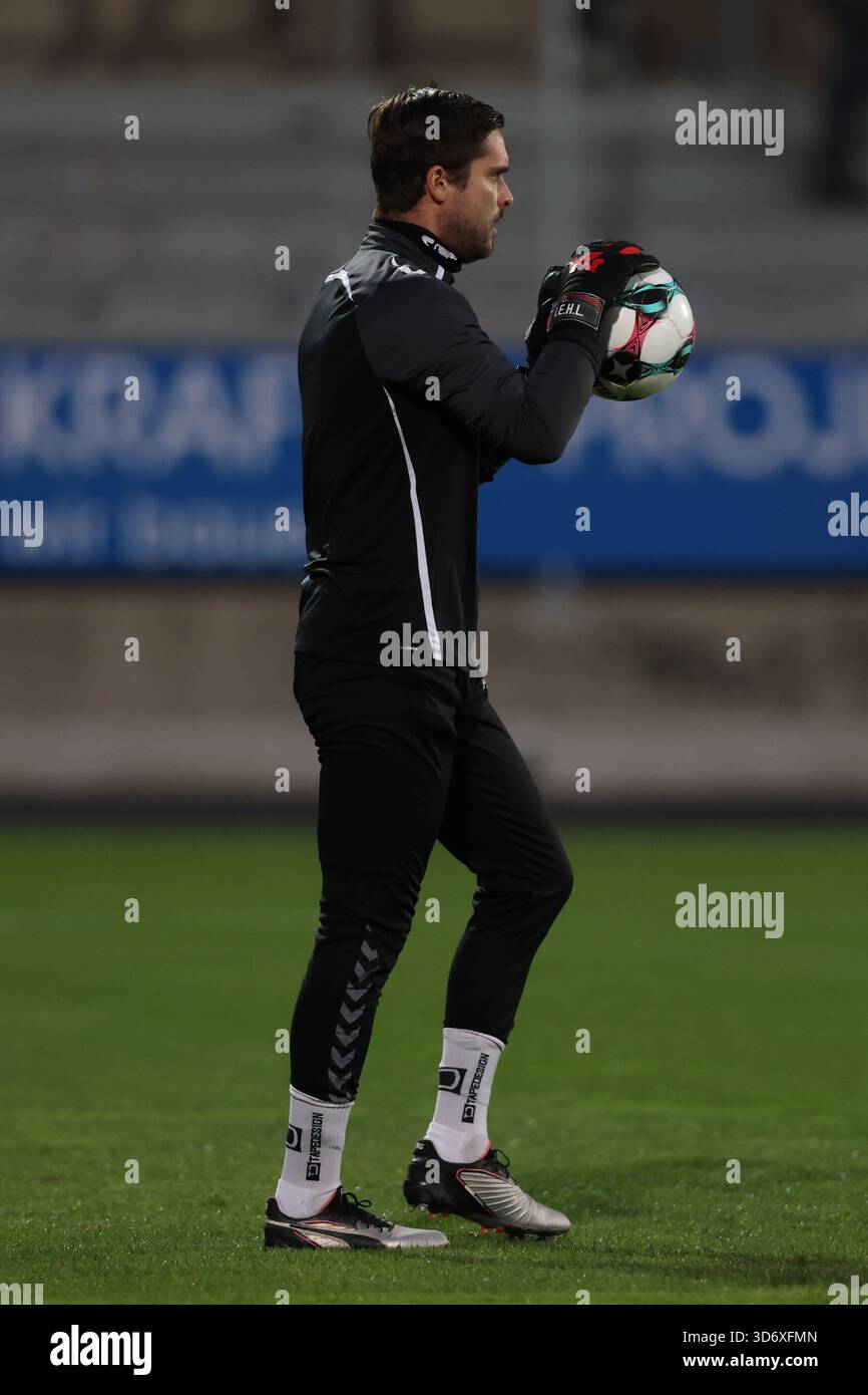 TSV Egger Glas Hartberg and SV Oberbank Ried. High-intensity match ...
