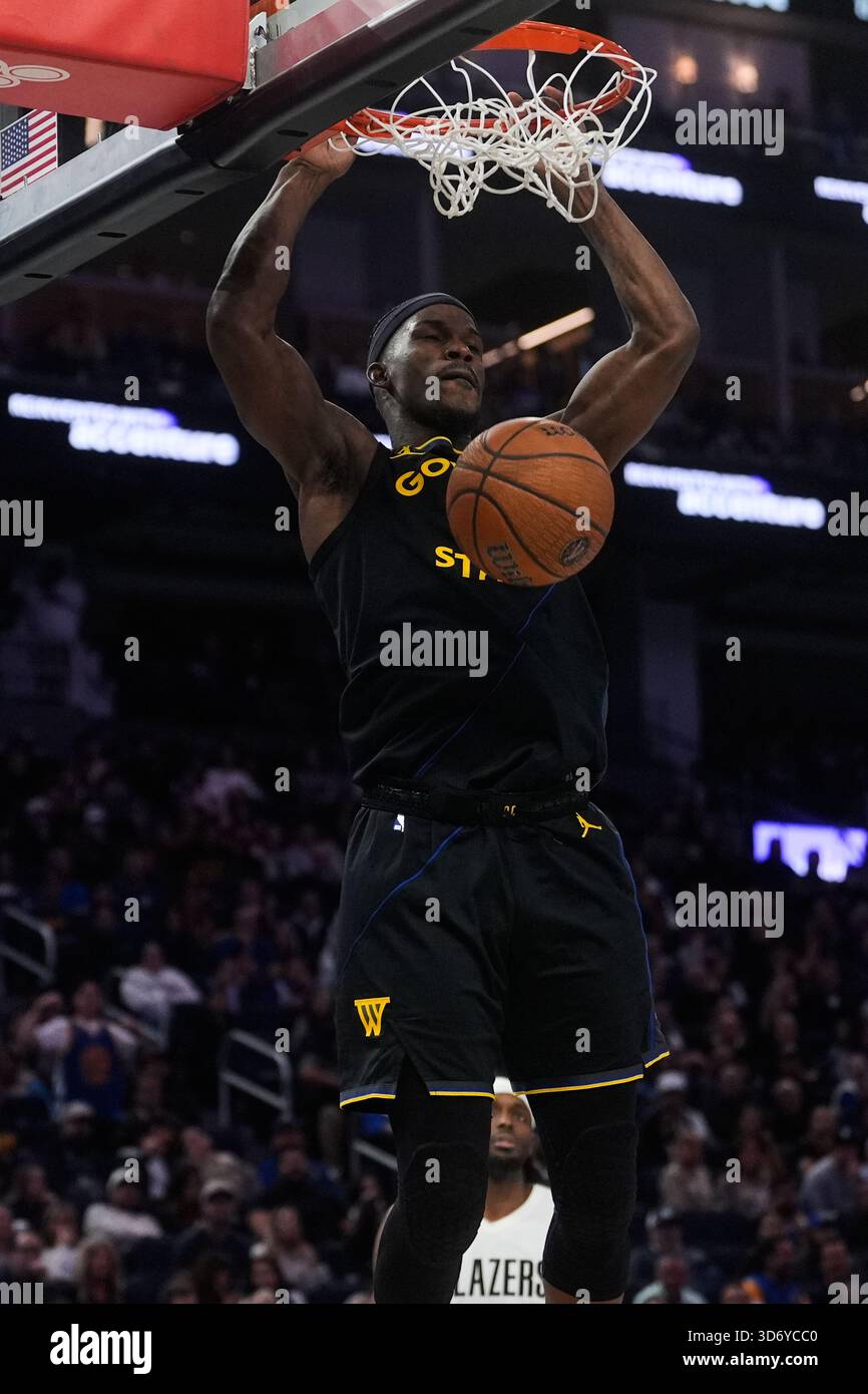 Golden State Warriors forward Jimmy Butler III dunks during the second ...