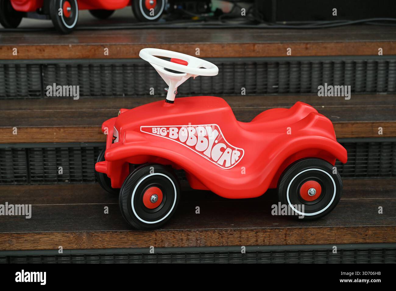 Big Bobby Car Classic met Schoenen - Buitenspeelgoed Winkel