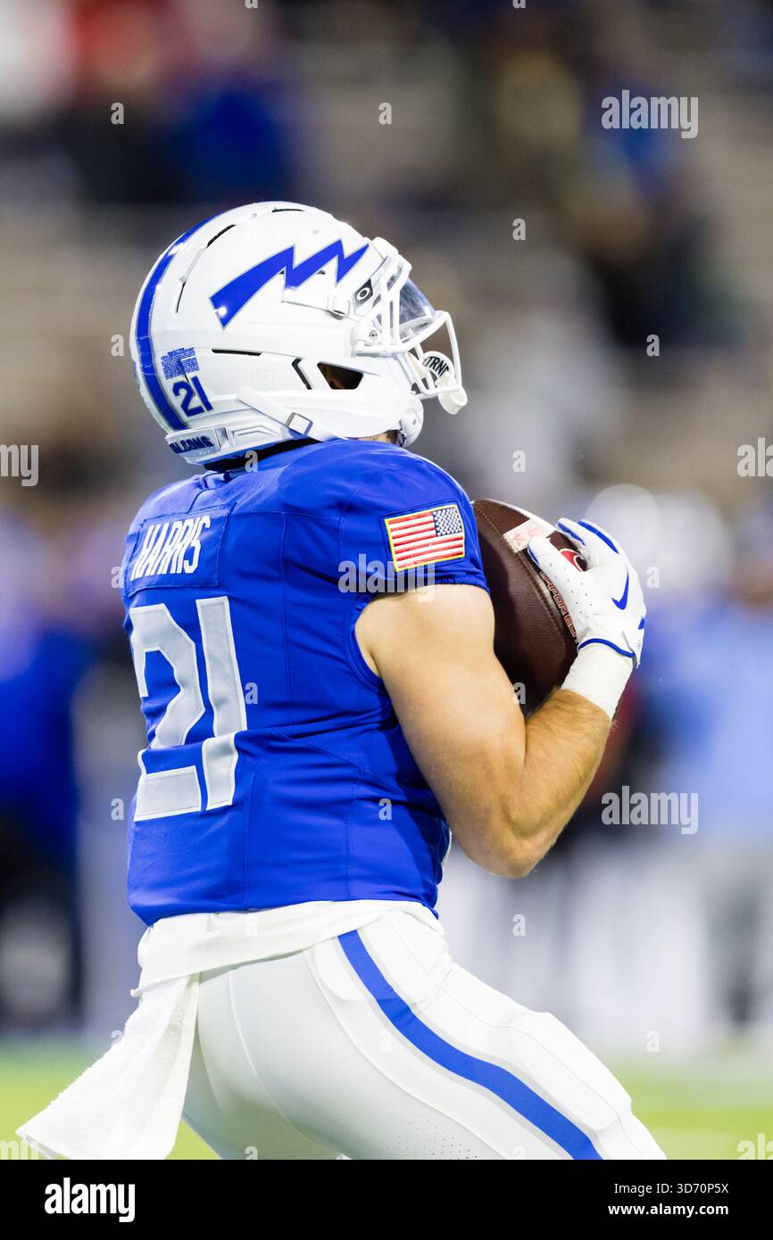 November 22, 2025: Air Force wide receiver Cade Harris (21) catches the ...