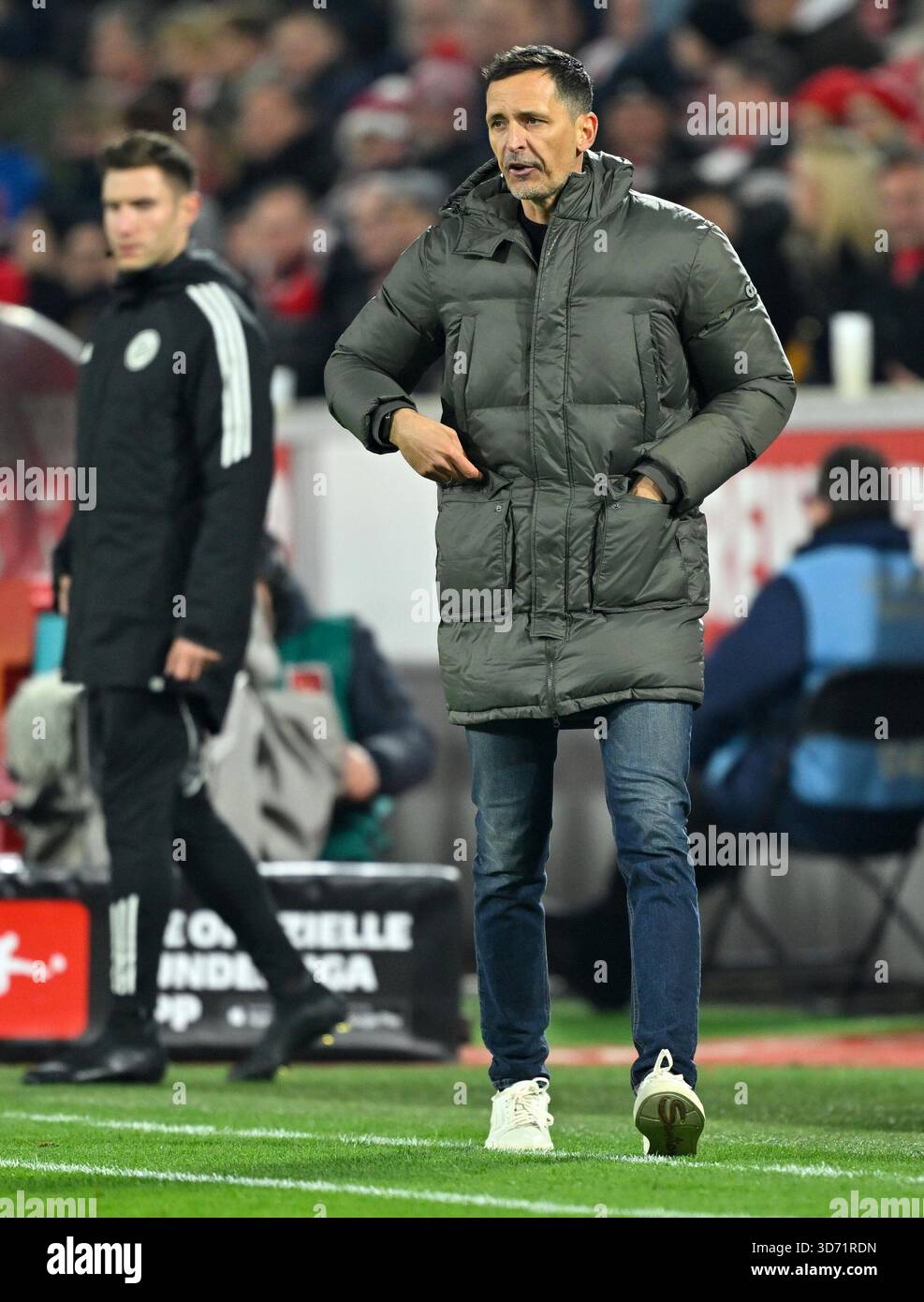 Become New Eintracht Frankfurt Coach Bundesliga Frankfurt’s Search for a New Leader