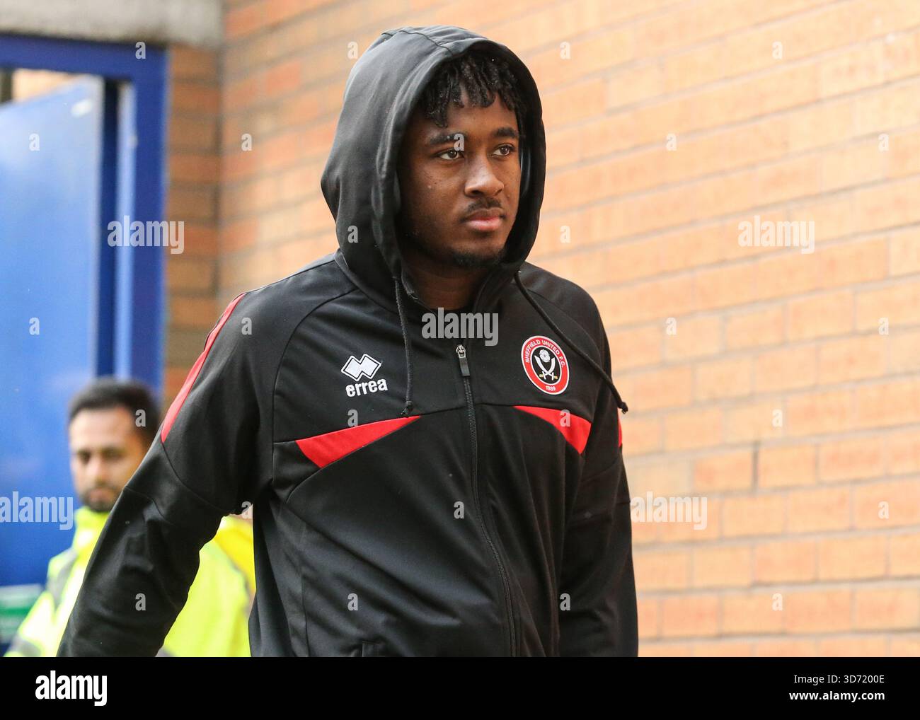 Andre Brooks of Sheffield United arrives ahead of the Sky Bet ...