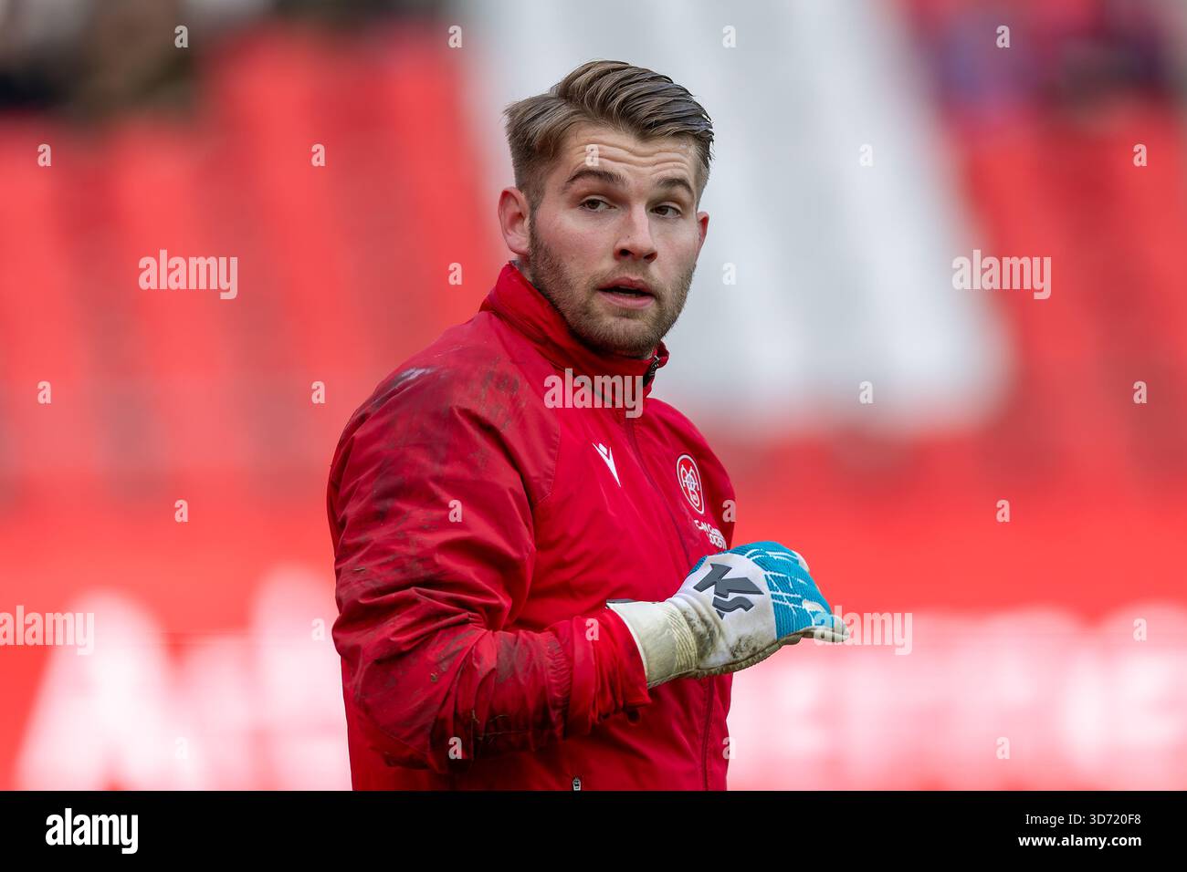 Denmark. 22nd, November 2025. Goalkeeper Vincent Muller of