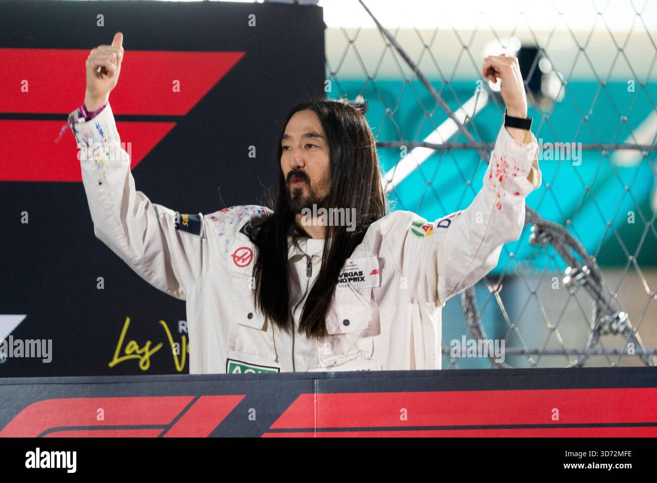 November 22 2025 one hi res stock photography and images Alamy