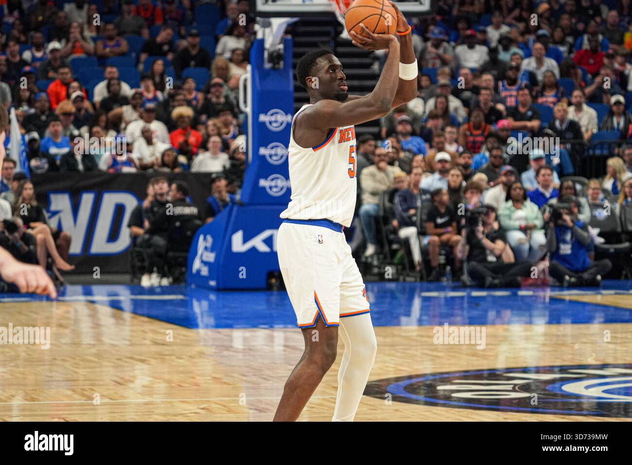 Mohamed Diawara earns guaranteed Knicks contract after rookie season Mohamed Diawara earns guaranteed Knicks contract after rookie season