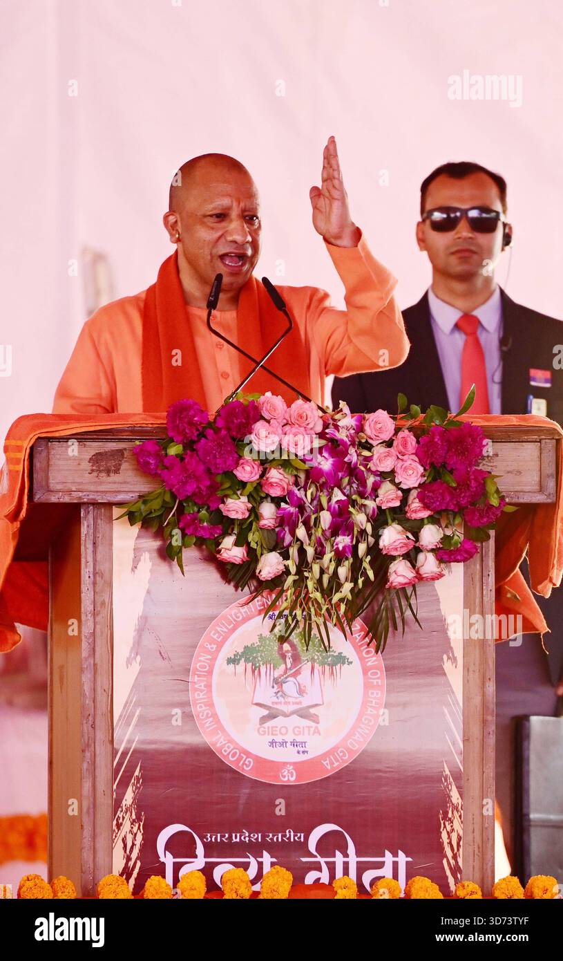 Yogi adityanath hi-res stock photography and images - Alamy