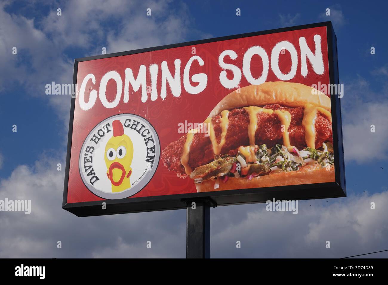USA Fast Food Dave's Hot Chicken restaurant Coming Soon sign Stock ...