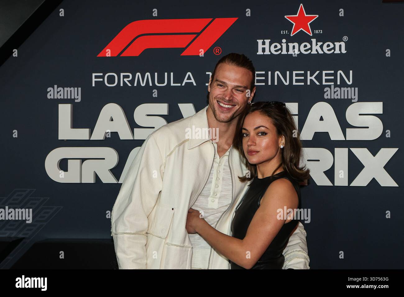 Paddock Actor November 22, 2025: Actor Matthew Noszka and Actress Inanna Sarkis pose ...