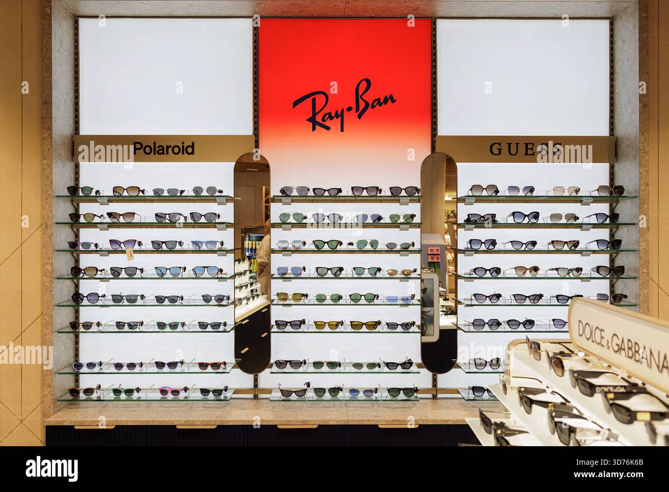 Ray Bans (polaroids) Sunglasses Ray-Ban RB4940 Wayfarer Puffer | Free Shipping  main image 3