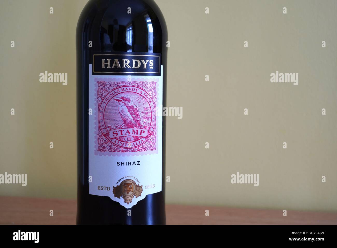 Hardys shiraz red wine bottle hi-res stock photography and images