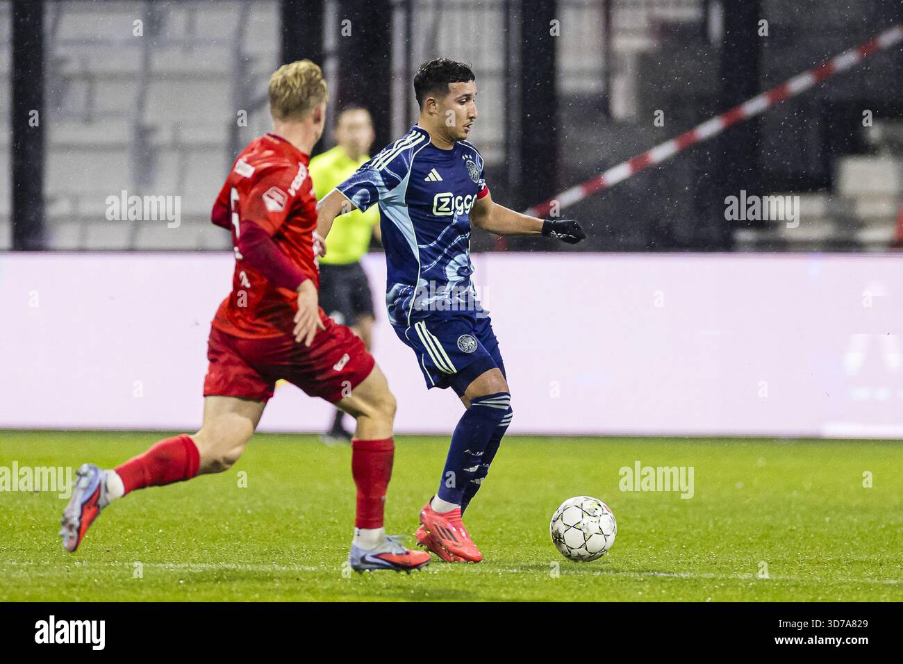 HELMOND , 24-11-2025 , GS Staalwerken stadium , season 2025 / 2026 ...