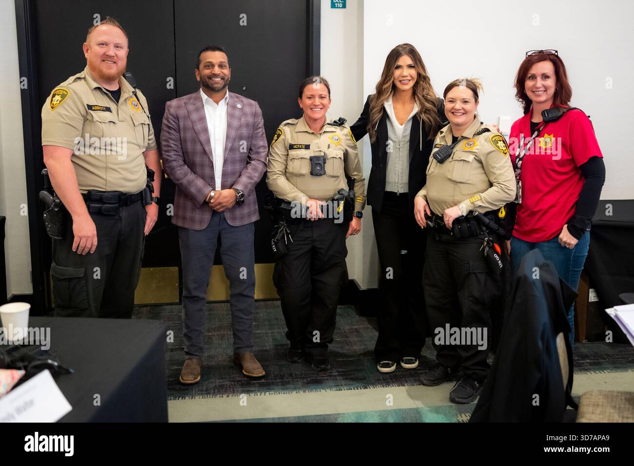 Fbi command center hi-res stock photography and images - Alamy