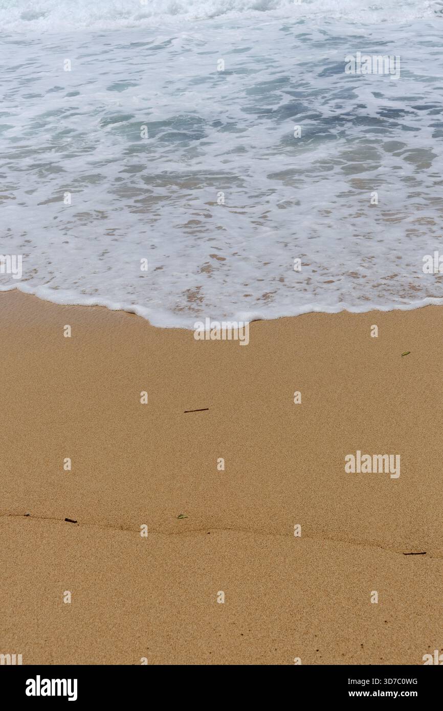 Gentle waves caribbean sea washing hi-res stock photography and images ...