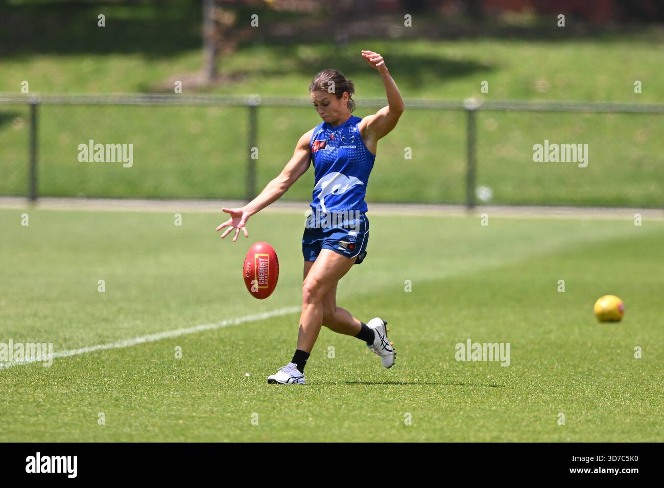Melbourne, Australia. 25th Nov, 2025. Ash Riddell of the Kangaroos ...