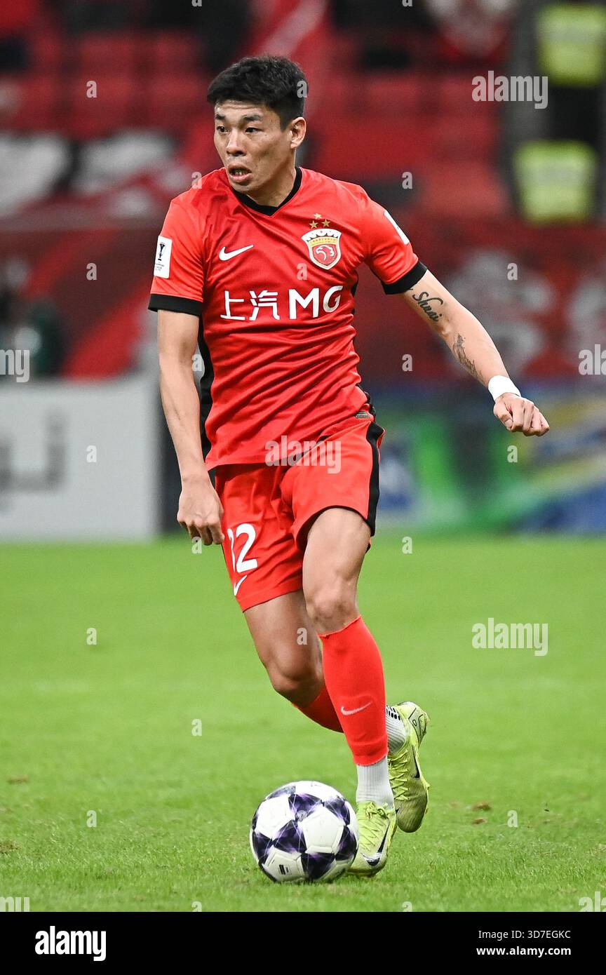 Chn Region League Shanghai, China PR. 25 November, 2025. Shuai Li #32 of Shanghai Port FC ...