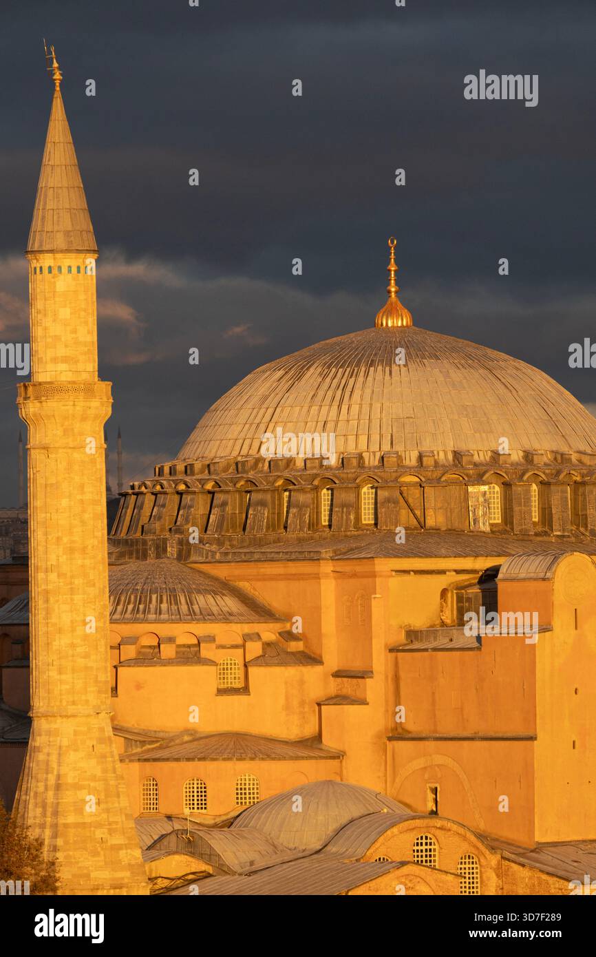 Hagia sophia istanbul turkey hi-res stock photography and images - Alamy