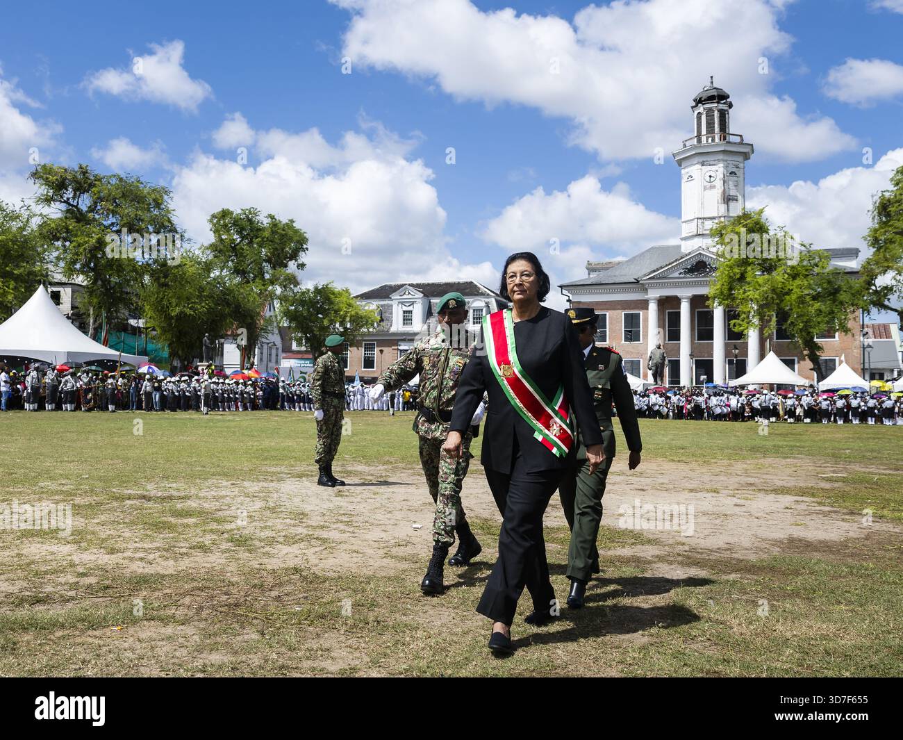 PARAMARIBO - Surinamese President Jennifer Geerlings-Simons inspects ...