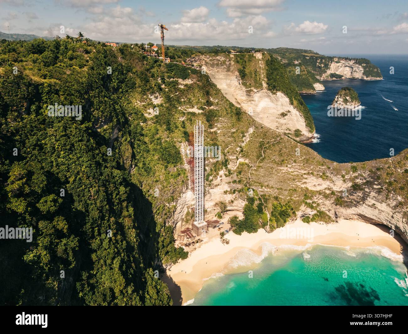 Construction of elevator at Kelingking Beach in Nusa Penida, Bali
