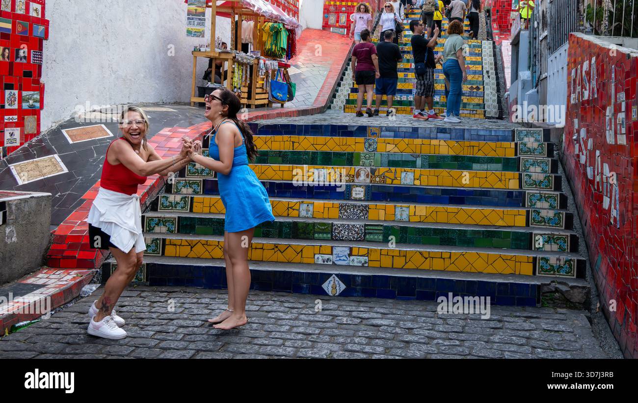 Solar No Steps Rio Two People Dancing on the Selaron Steps, Rio de Janiero, Brazil Stock ...