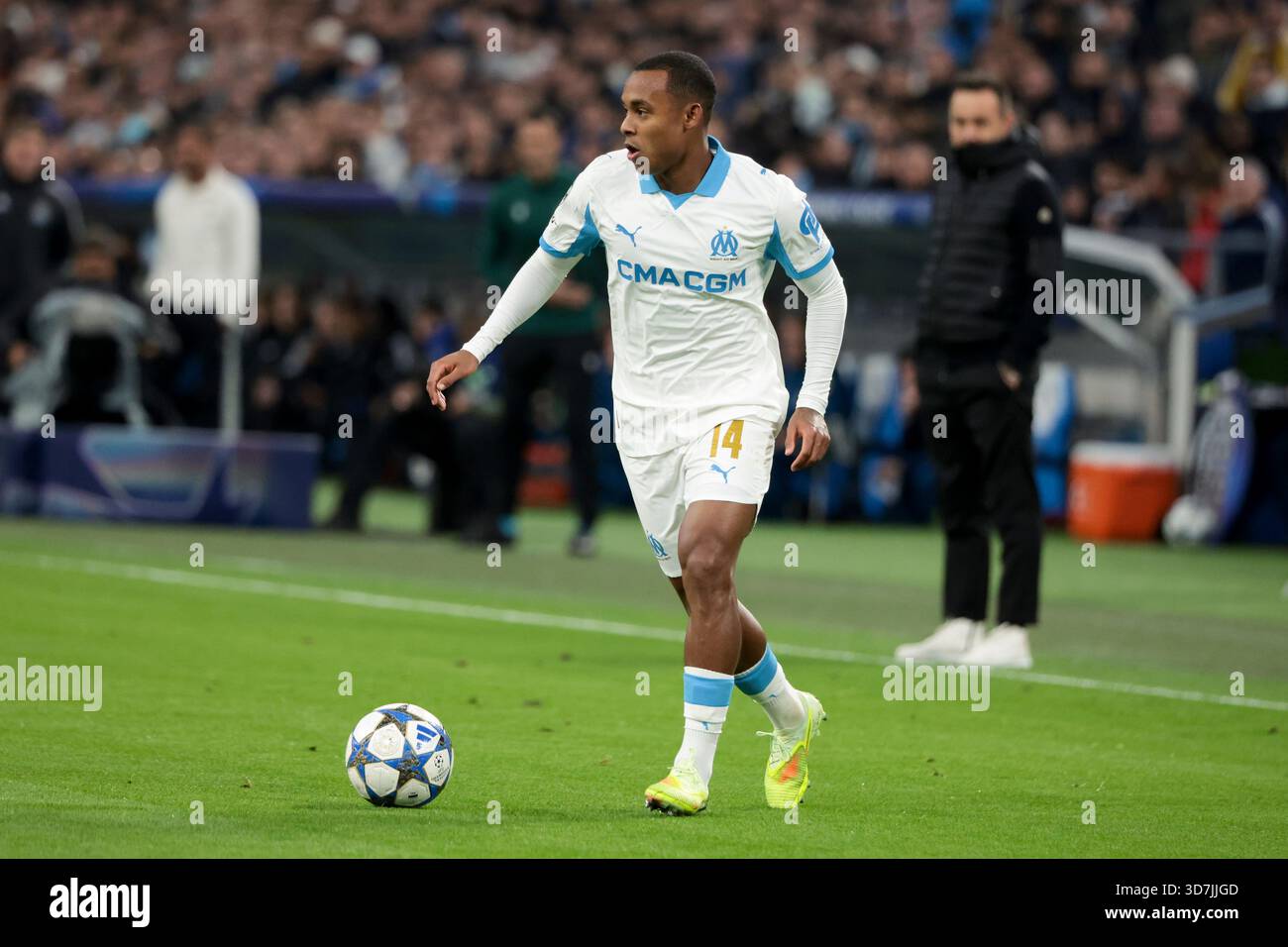 Fanion De Match OM – Olympique De Marseille Vs Dortmund – Ligue Des Champions – Porté