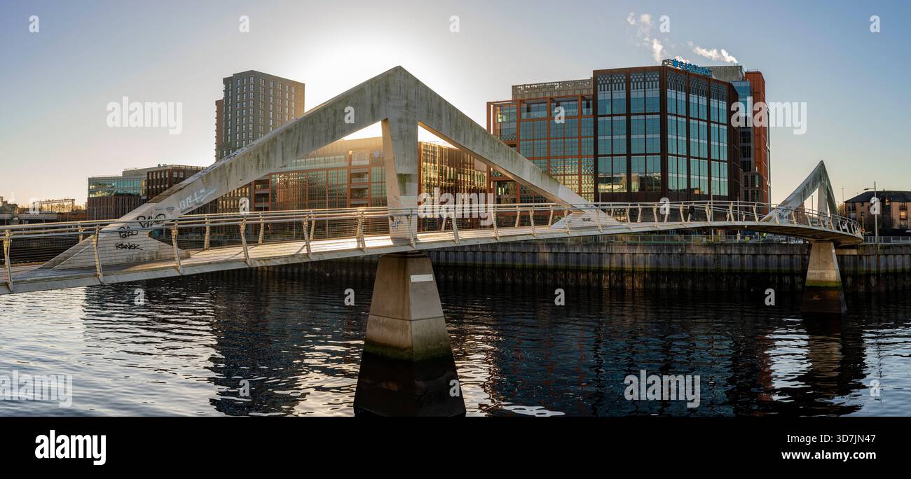 River Clyde, Glasgow City Centre, Glasgow, Scotland, UK Stock Photo