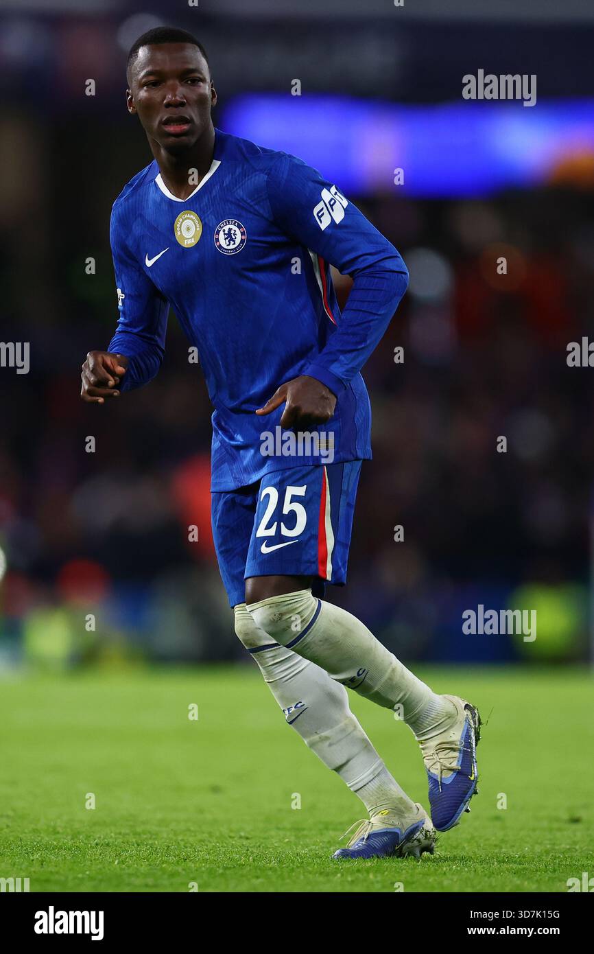 London, England, 25th November 2025. Moisés Caicedo of Chelsea during ...