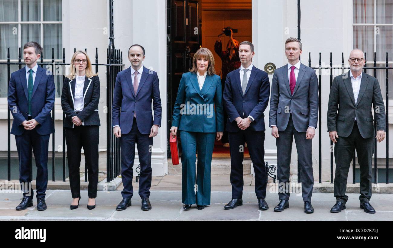 Rachel Reeves Despatch Box London, UK. 26th Nov, 2025. Rachel Reeves, Chancellor of the Exchequer ...